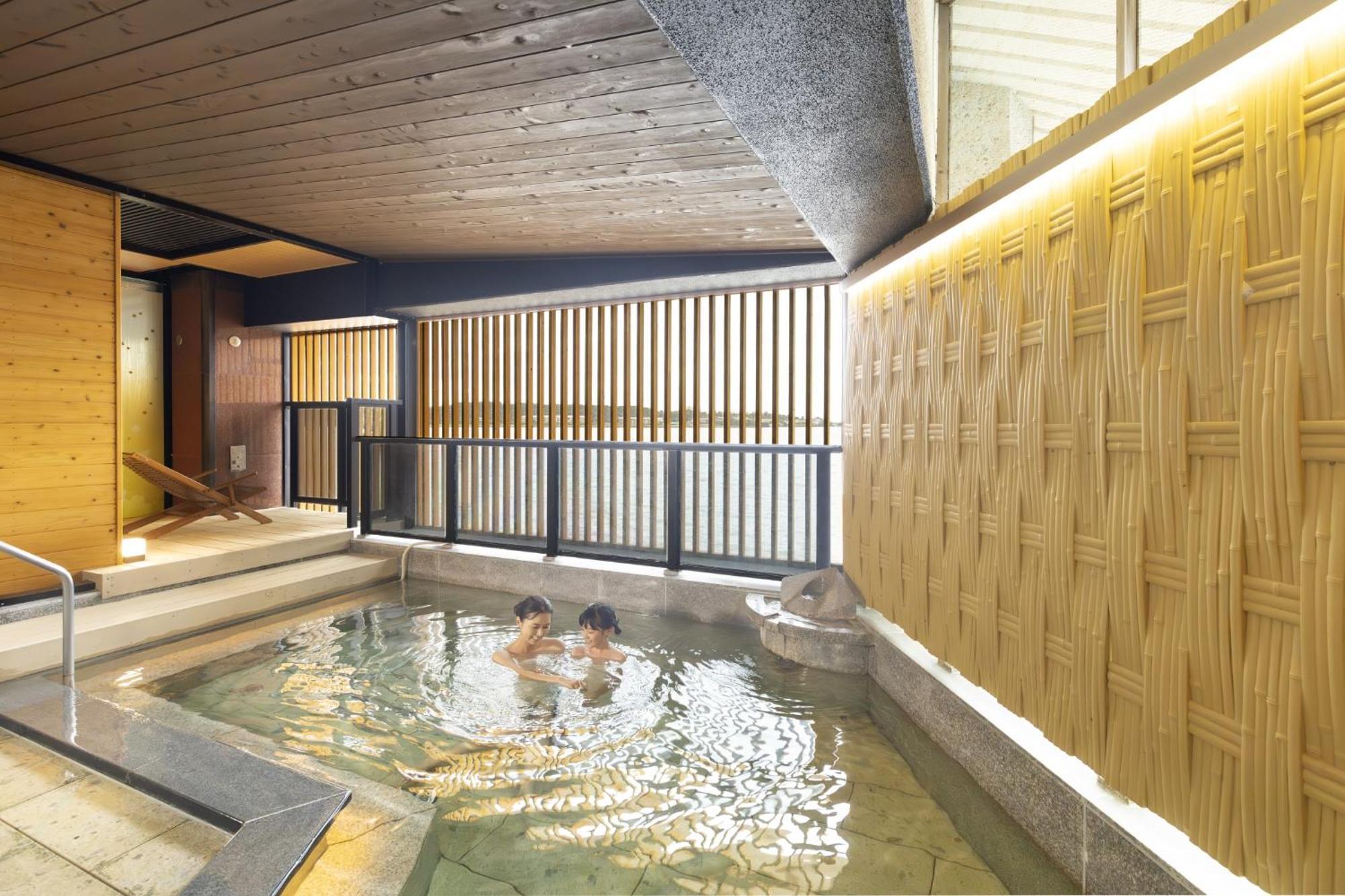 Ryokan Ooedo Onsen Monogatari Premium Kaga Maruya 3*