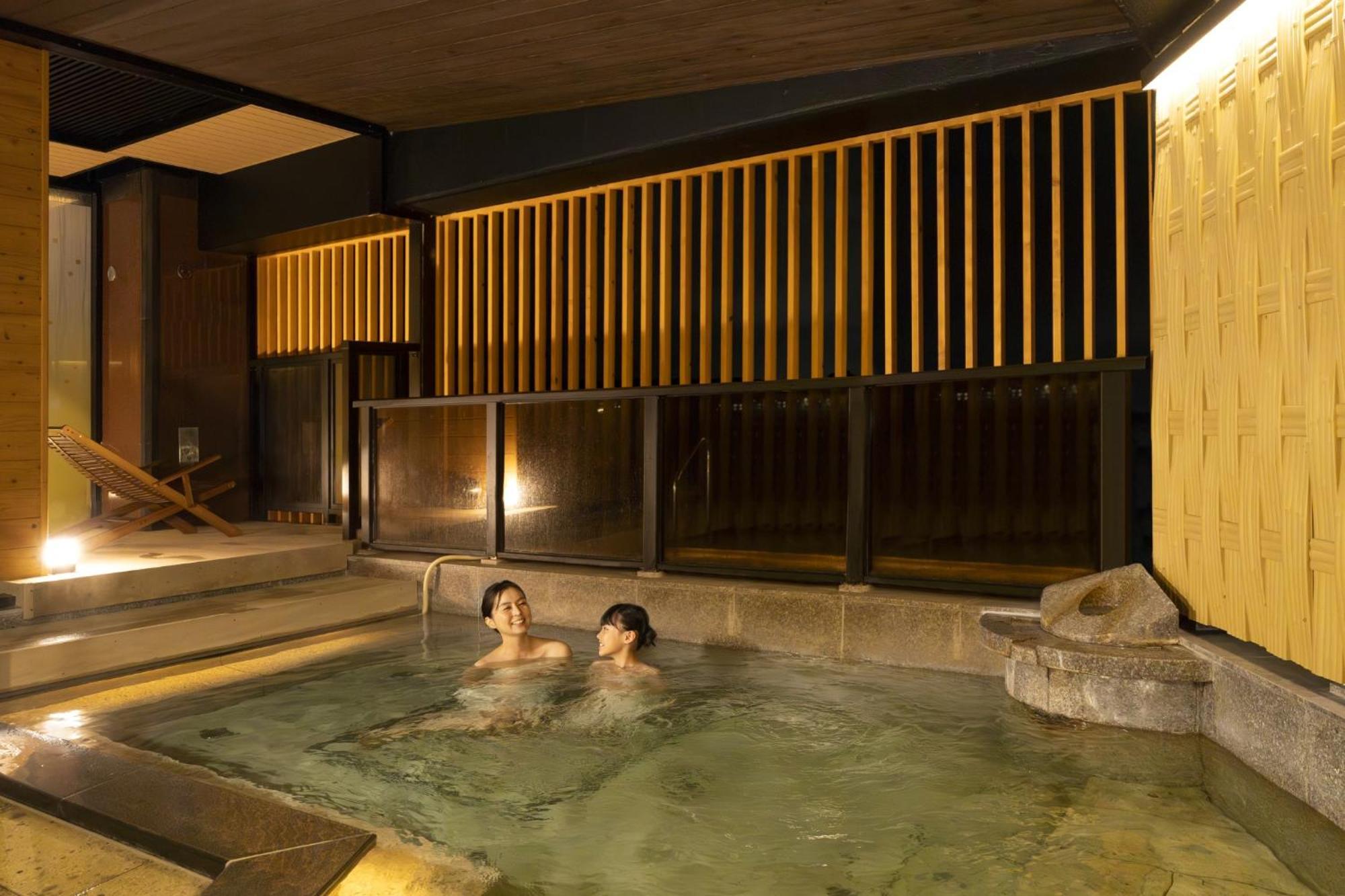 Ryokan Ooedo Onsen Monogatari Premium Kaga Maruya 3*