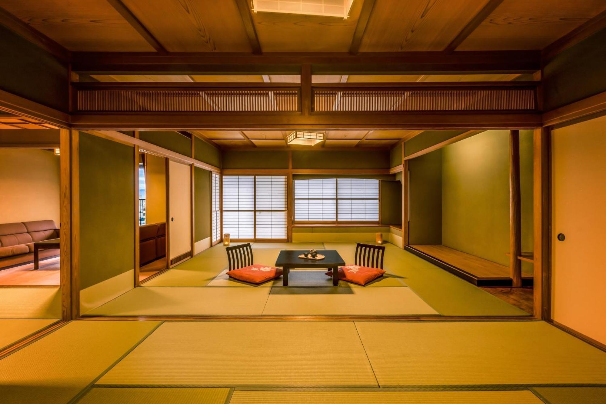 Ryokan Ooedo Onsen Monogatari Premium Kaga Maruya Kaga (Ishikawa)